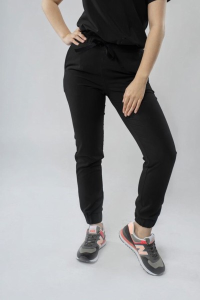 Czarne joggery damskie.jpg
